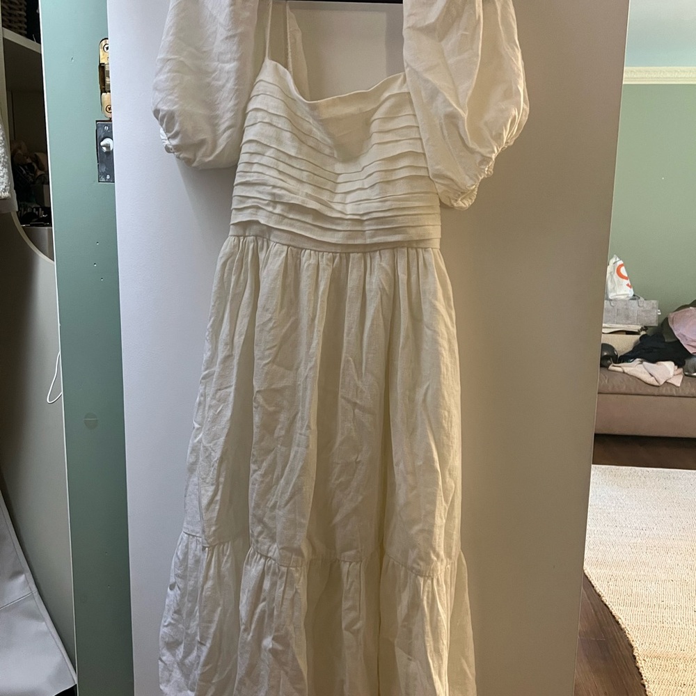 A&F White Puff Sleeve Dress